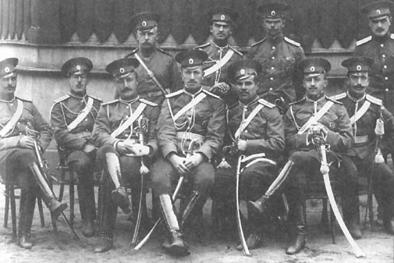 Russian-officers-1914