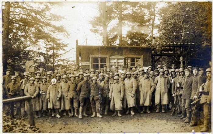French prisoners at Hartmannsweilerkopf.jpg