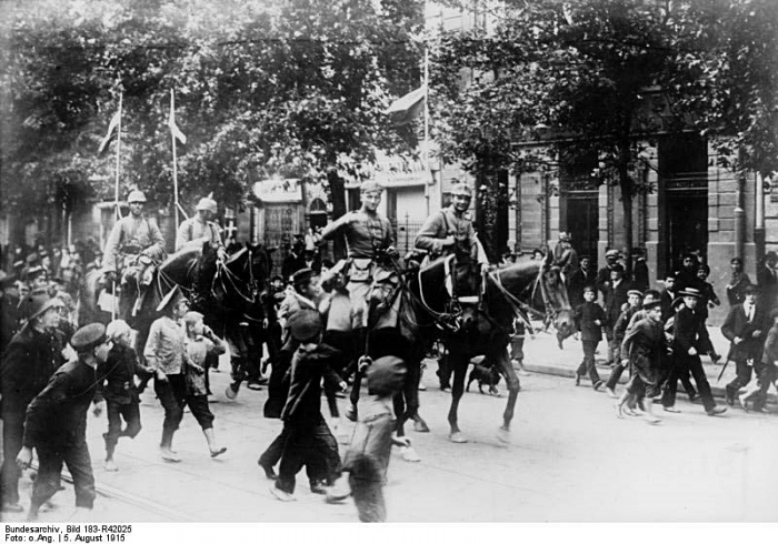 Germany's Tenth and Niemen troops.jpg