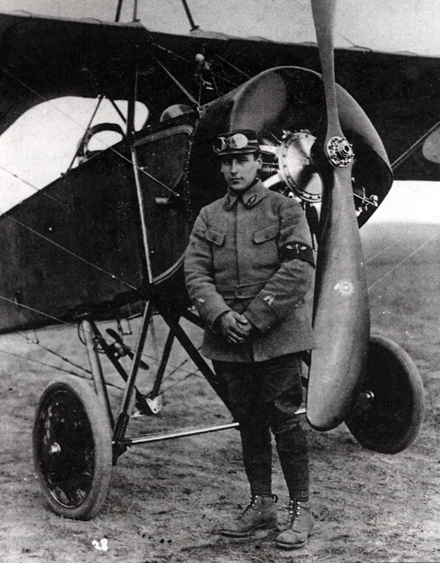 Navarre with a Morane-Saulnier Type L.jpg