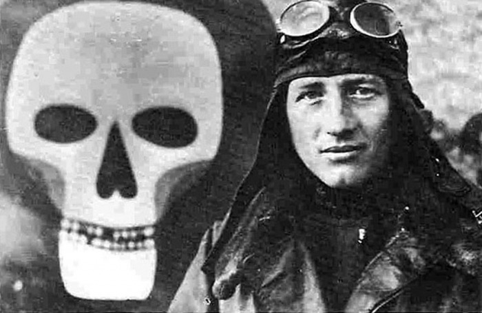 Photo_004_Godwin_von_Brumowski