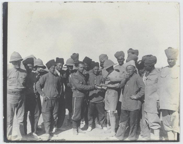 Indian, British and Russian troops, Kars-i-Shirin