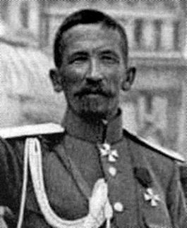 Kornilov_Lavr_1917