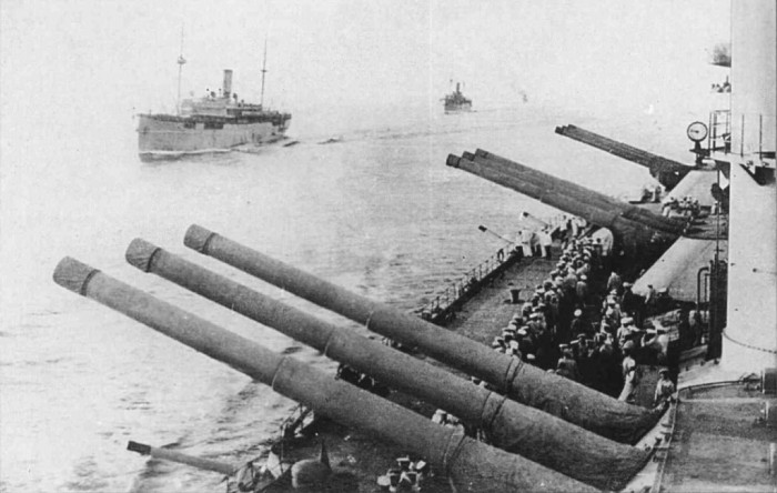 F2 ImperatritsaEkaterinaVelikaya1915-1917gun