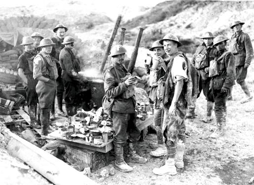 16.8.a A wounded soldier and his mates near Hill 70