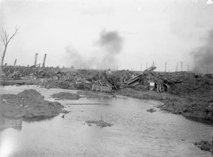 19.8.a Gun battery near Langemarck, close to Poelcapelle