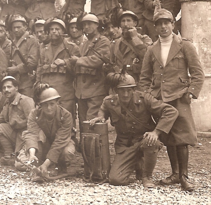 26.8.c italian troops