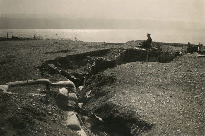 14.2b Turkish_trenches_at_Dead_Sea2