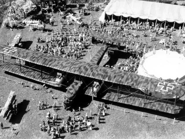 16.2a zeppelin_staaken_r6