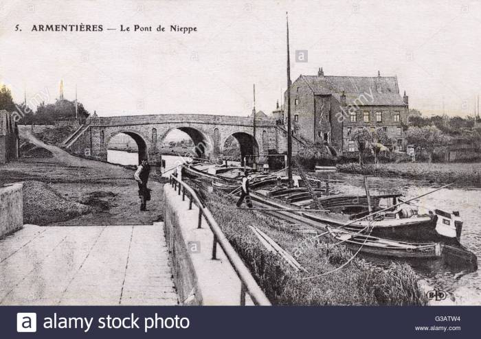 A1 armentieres-le-pont-de-nieppe-during-world-war-i-in-april-1918