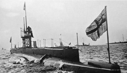 E2 Hms_e9_submarine