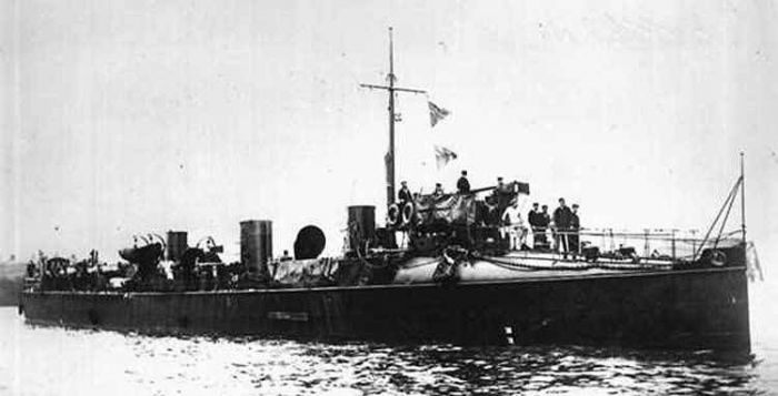 E2 hms_bittern_avon_class