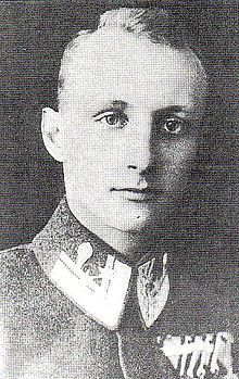 H1 220px-Kurt_Gruber_1896-1918_met_medailles