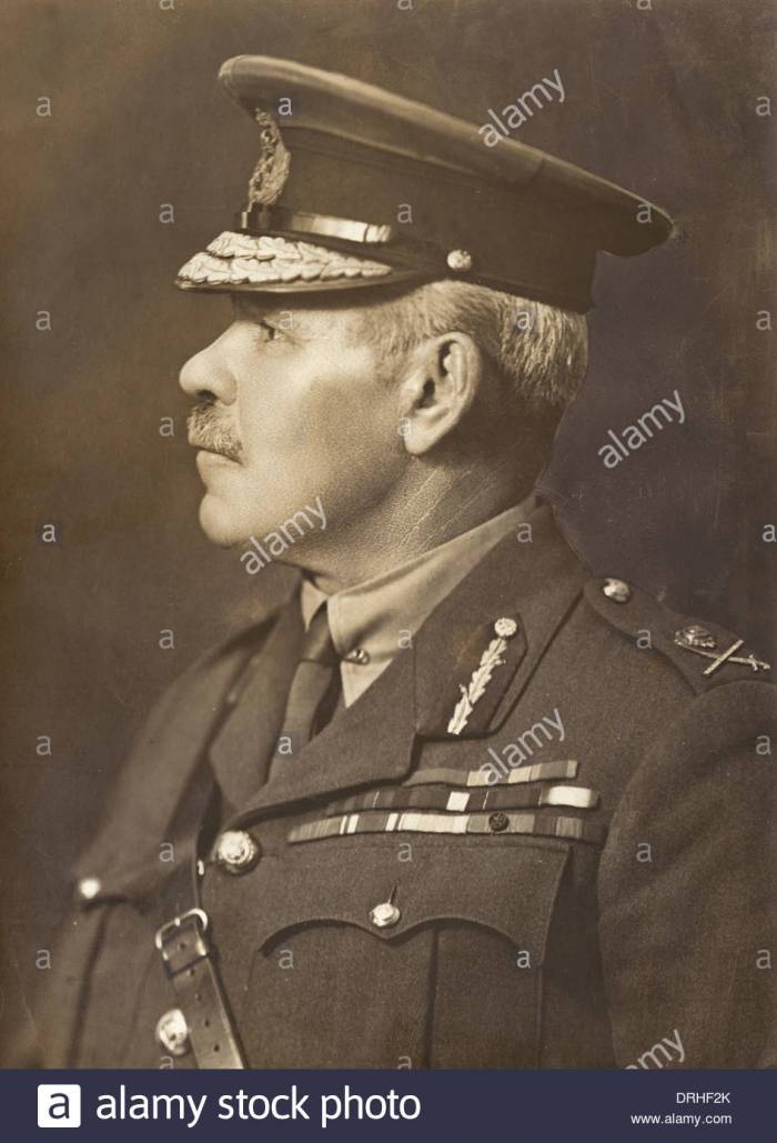 C2 general-sir-frederick-poole-british-army-officer-ww1-DRHF2K