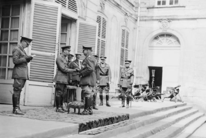 12.8b King George congratulation Monash 1918